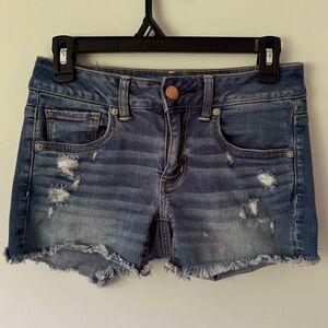 American Eagle Outfitters Denim Shorts Medium Wash Size US 2